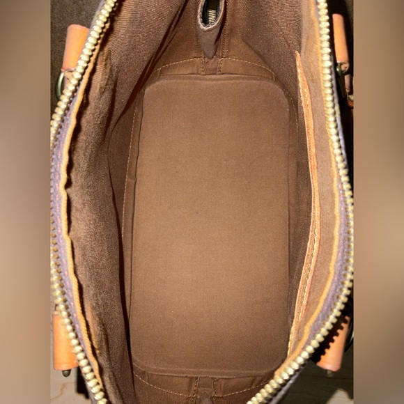 ✅AUTHENTIC LOUIS VUITTON ALMA PM - Picture 3 of 10